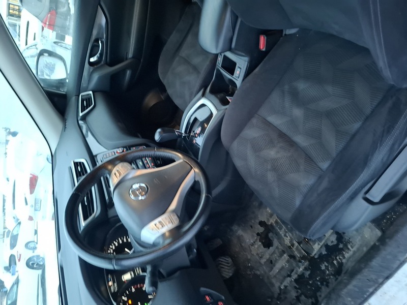 Nissan X-Trail vaihtoauto