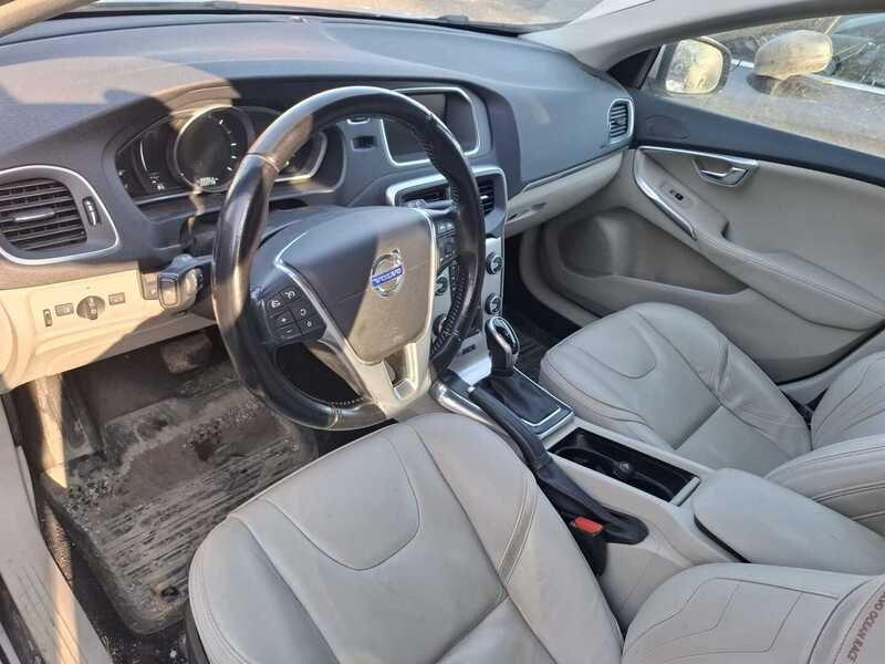 Volvo V40 vaihtoauto