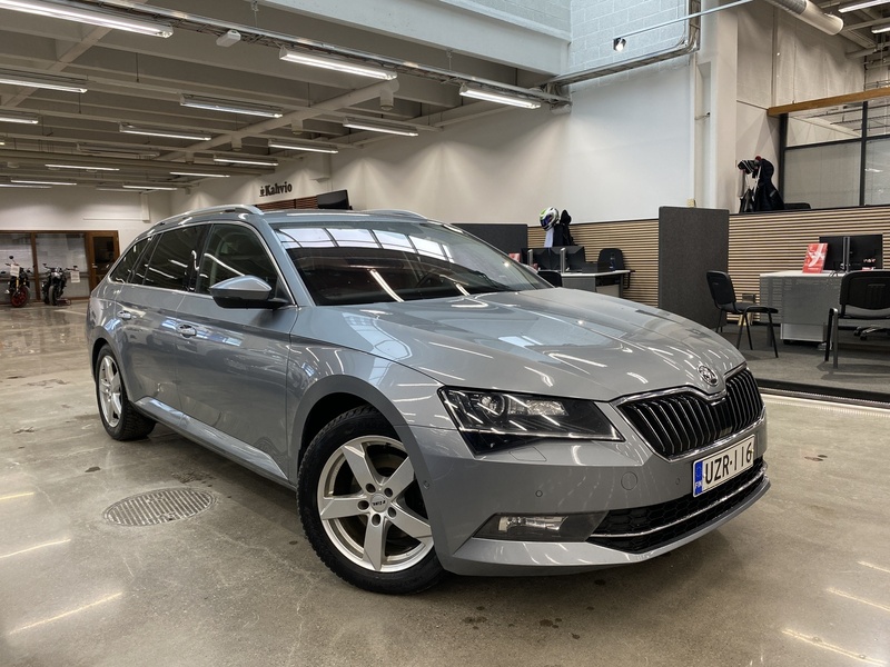 Skoda Superb vaihtoauto