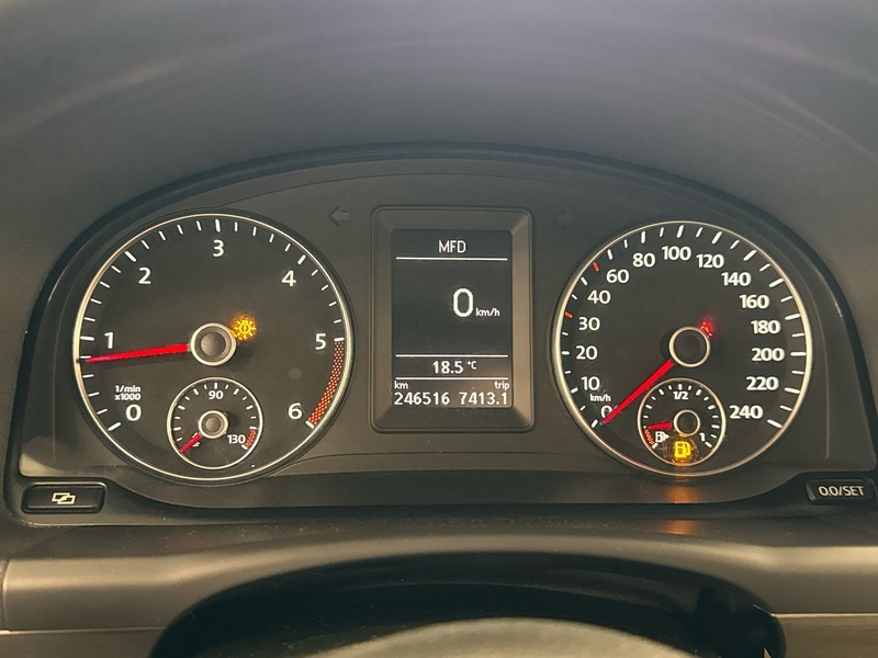 Volkswagen Touran vaihtoauto