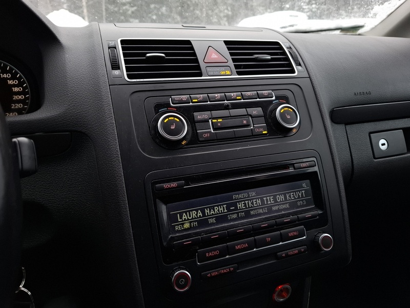 Volkswagen Touran vaihtoauto