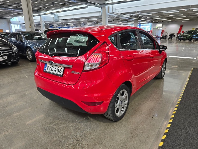 Ford Fiesta vaihtoauto