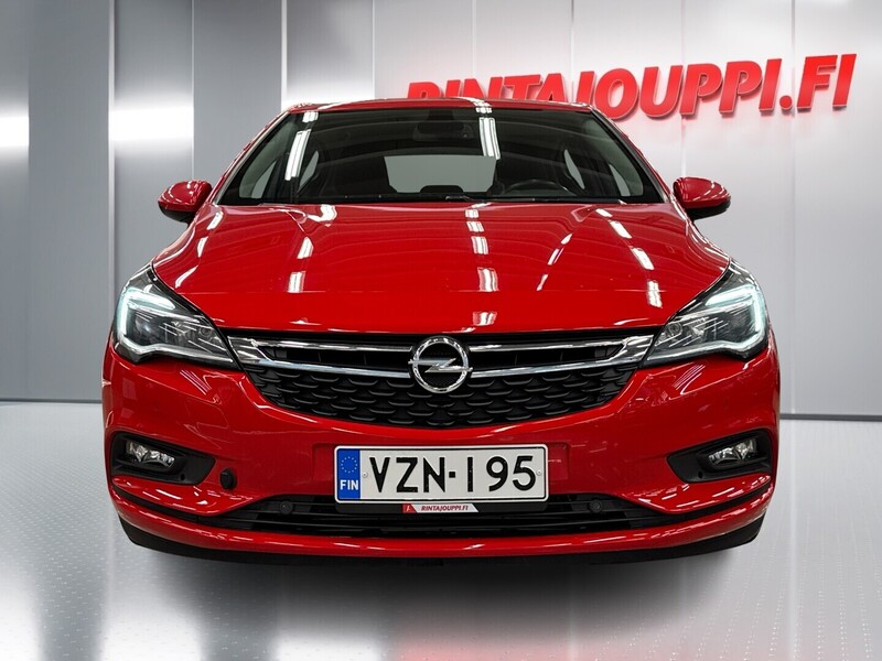 Opel Astra vaihtoauto
