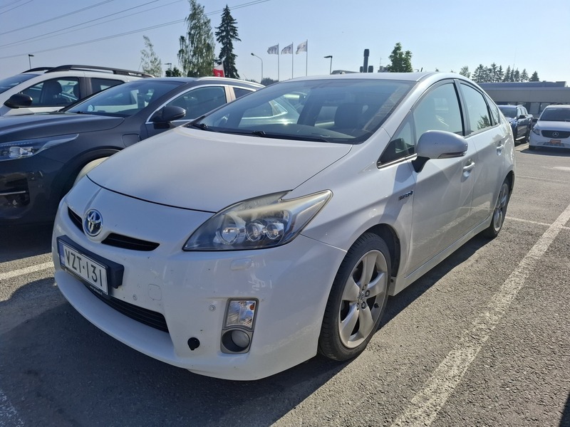 Toyota Prius vaihtoauto