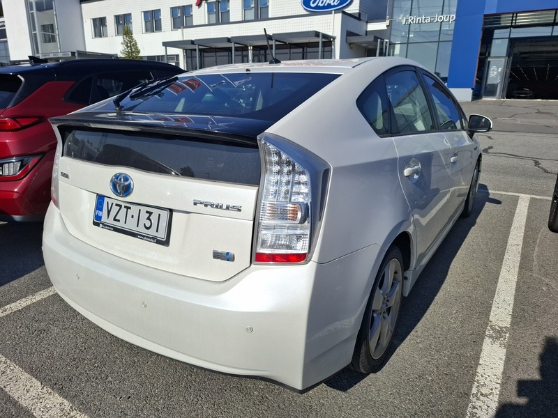 Toyota Prius vaihtoauto