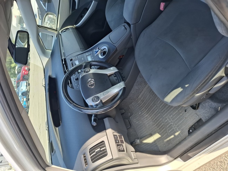 Toyota Prius vaihtoauto