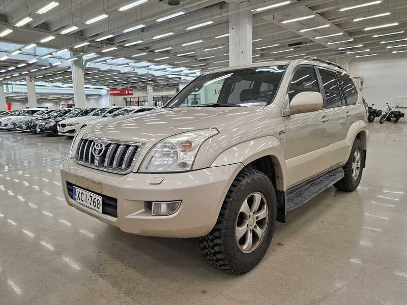 Toyota Land Cruiser vaihtoauto