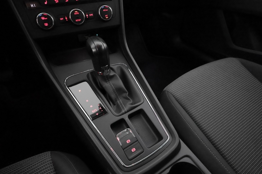 SEAT Leon vaihtoauto