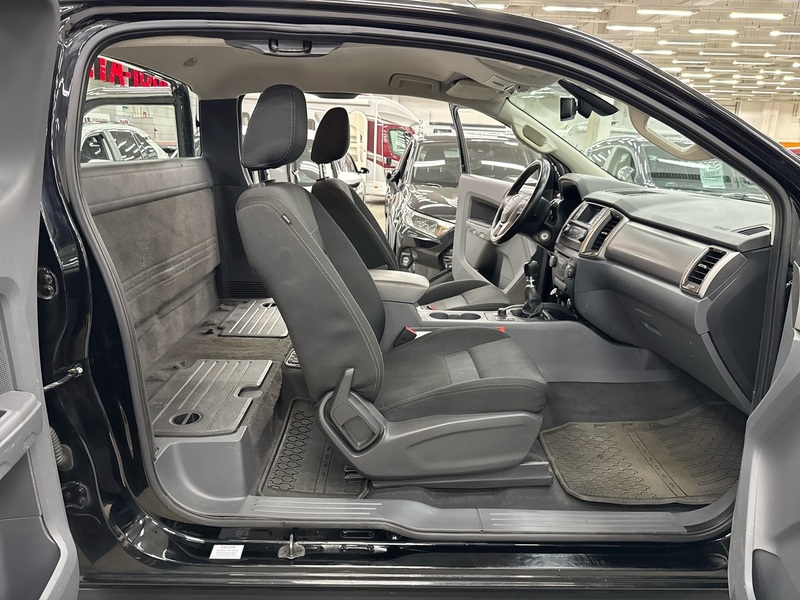 Ford Ranger vaihtoauto