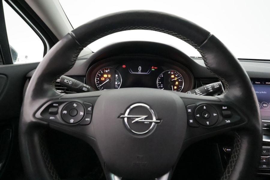 Opel Astra vaihtoauto