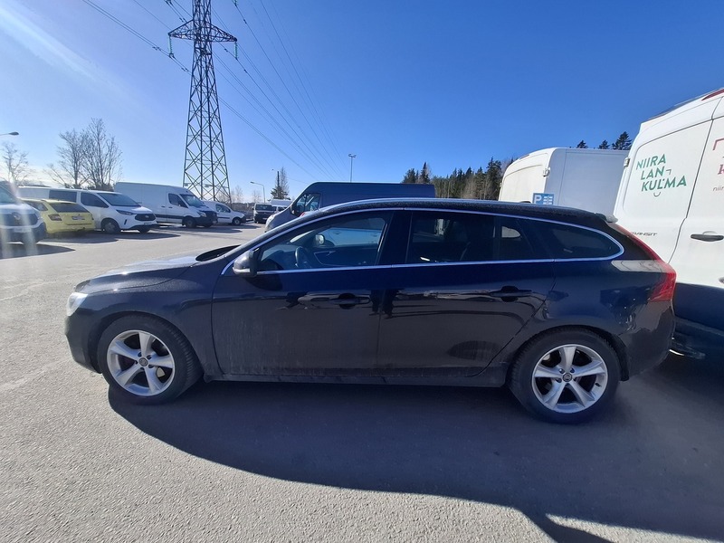 Volvo V60 vaihtoauto