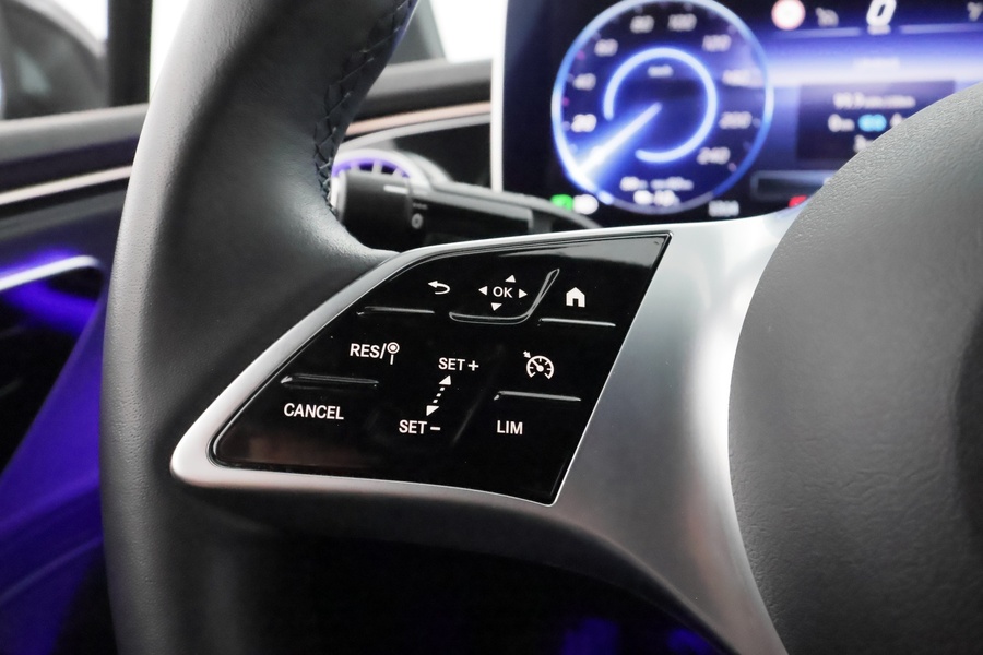 Mercedes-Benz EQE vaihtoauto