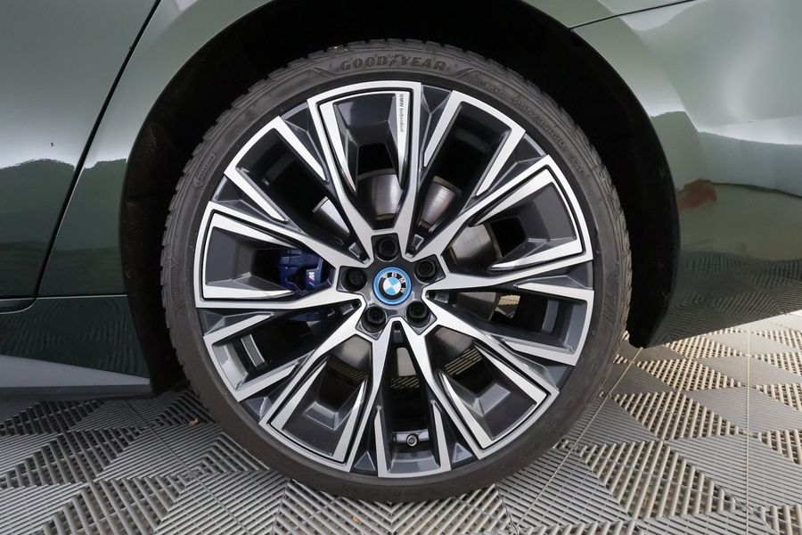 BMW i4 M50 vaihtoauto