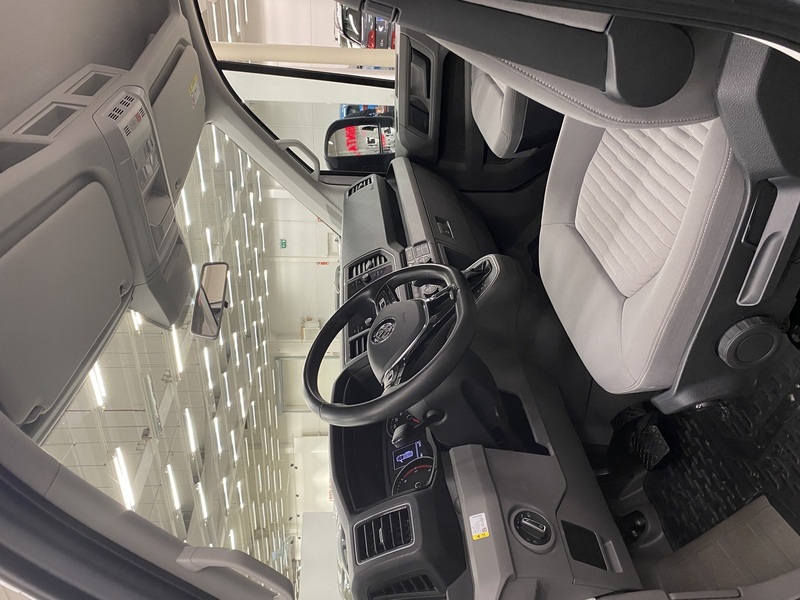 Volkswagen Grand California vaihtoauto