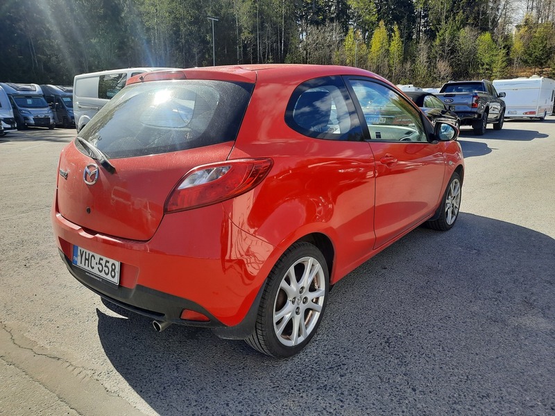 Mazda 2 vaihtoauto