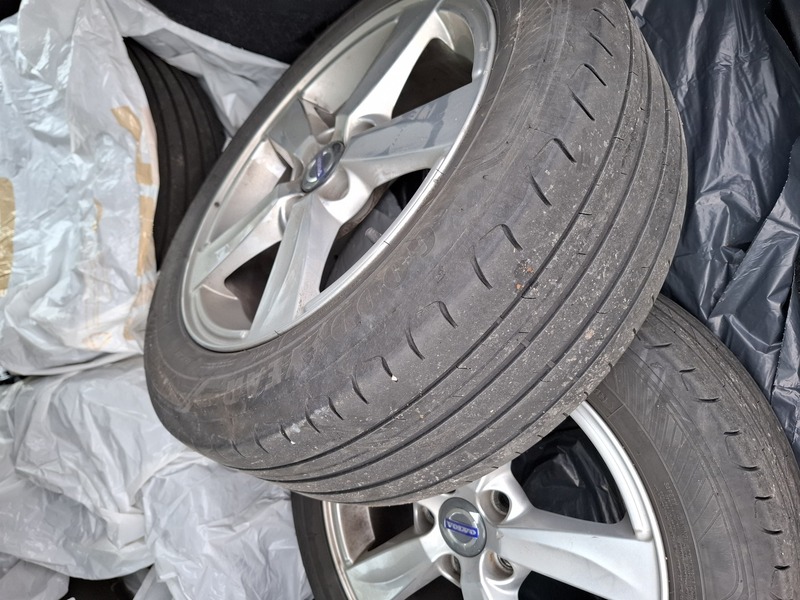 Volvo V40 vaihtoauto