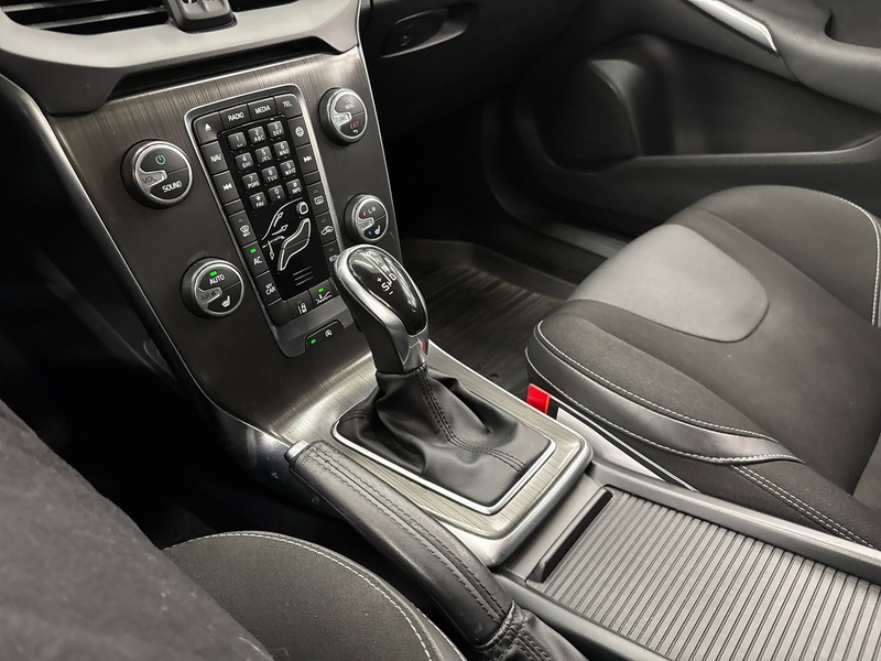 Volvo V40 vaihtoauto