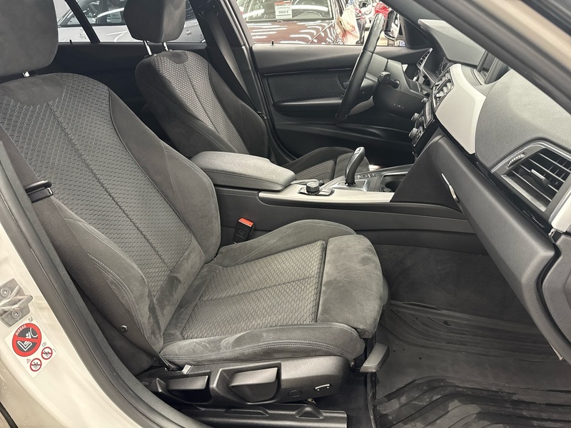 BMW 320 vaihtoauto