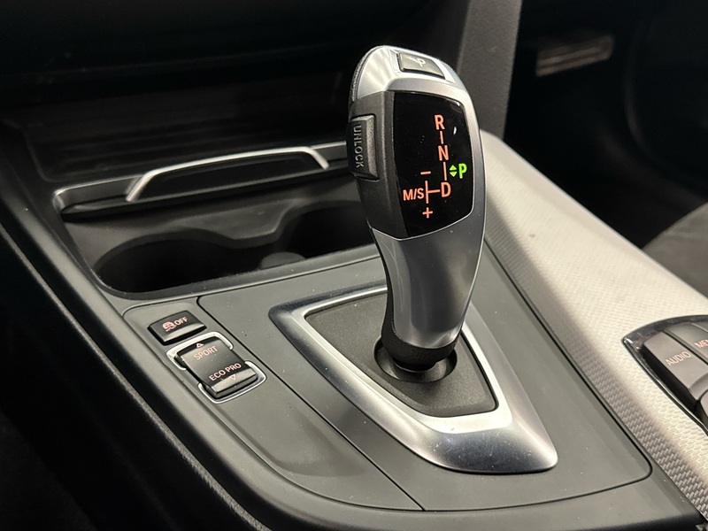BMW 320 vaihtoauto