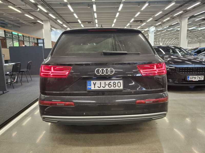 Audi Q7 vaihtoauto