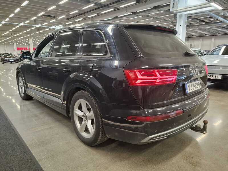 Audi Q7 vaihtoauto