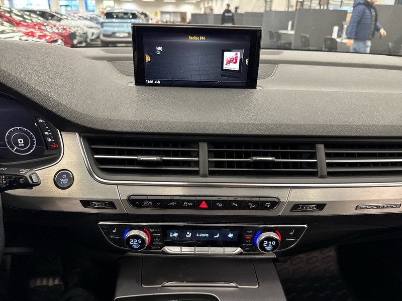 Audi Q7 vaihtoauto