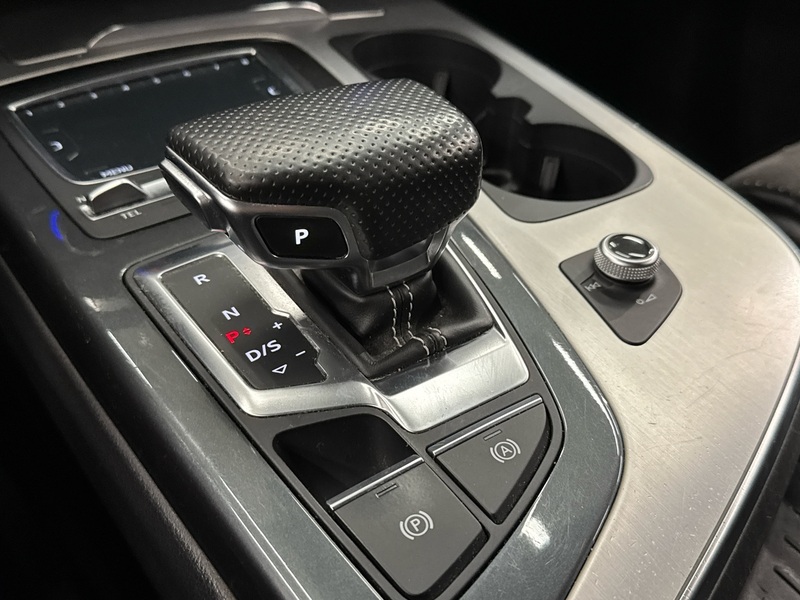 Audi Q7 vaihtoauto