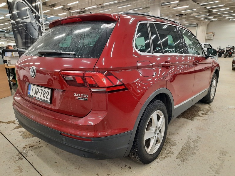 Volkswagen Tiguan vaihtoauto