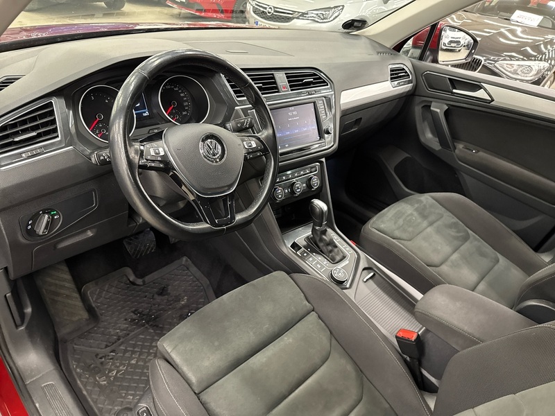 Volkswagen Tiguan vaihtoauto