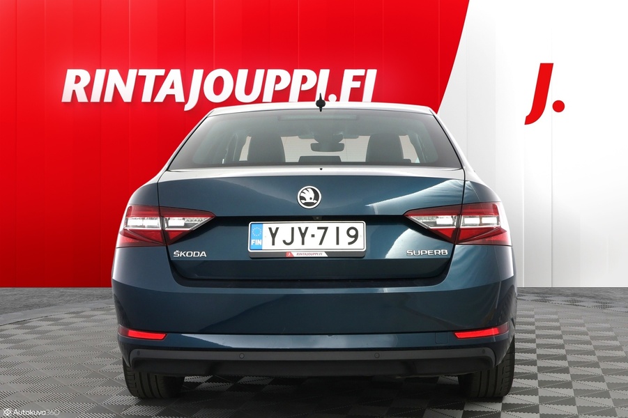 Skoda Superb vaihtoauto