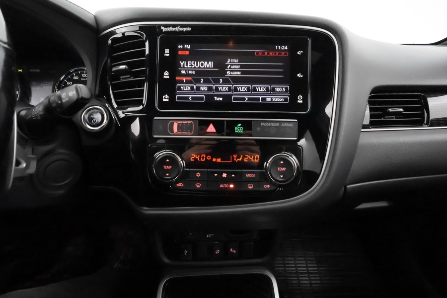 Mitsubishi Outlander PHEV vaihtoauto