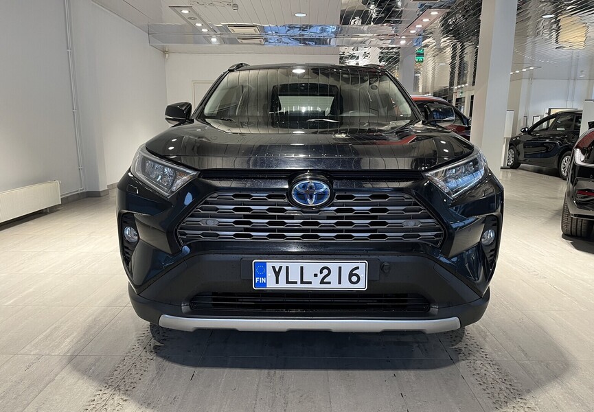 Toyota RAV4 vaihtoauto