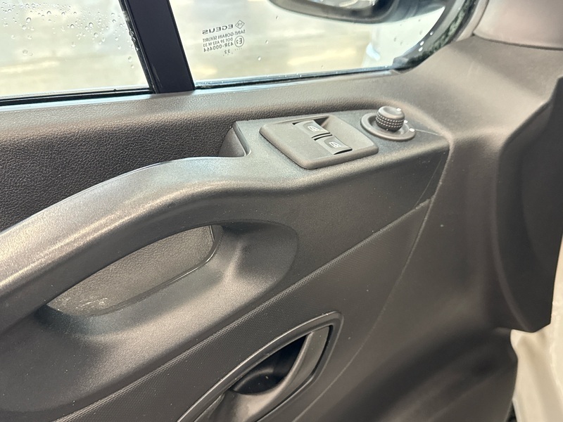 Renault Trafic vaihtoauto