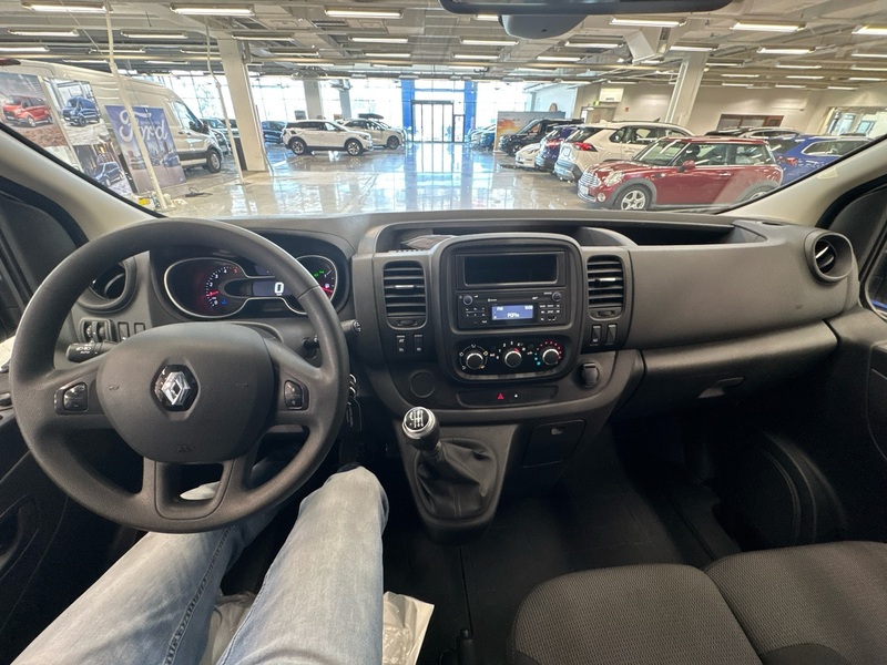 Renault Trafic vaihtoauto