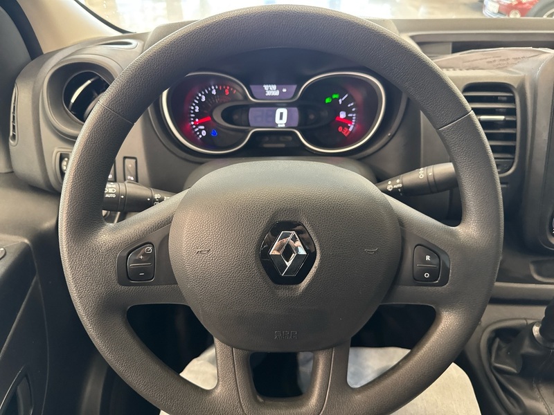 Renault Trafic vaihtoauto