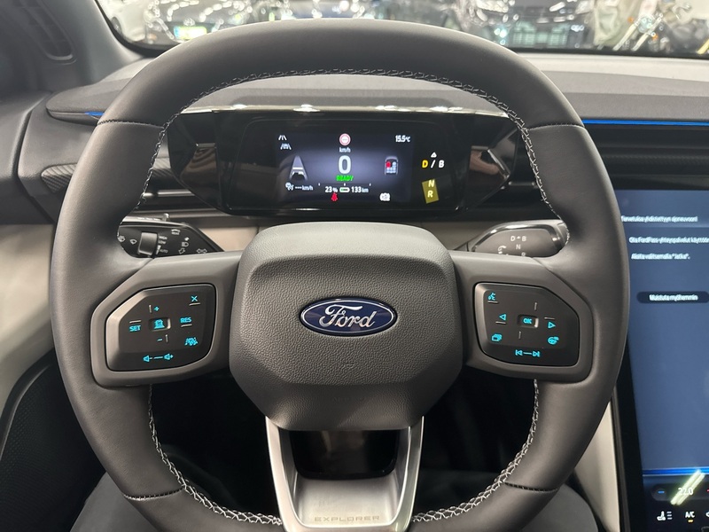 Ford USA Explorer vaihtoauto