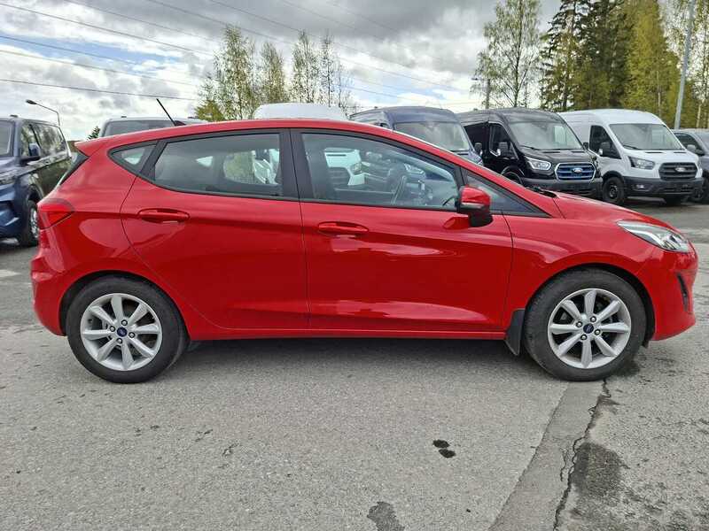 Ford Fiesta vaihtoauto
