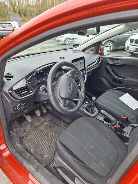 Ford Fiesta vaihtoauto