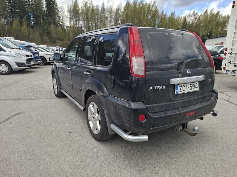 Nissan X-Trail vaihtoauto