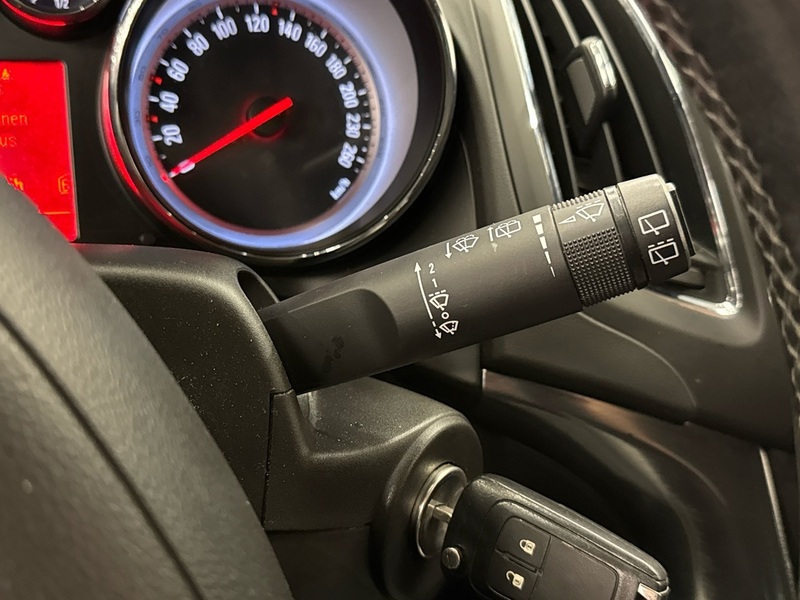 Opel Zafira Tourer vaihtoauto