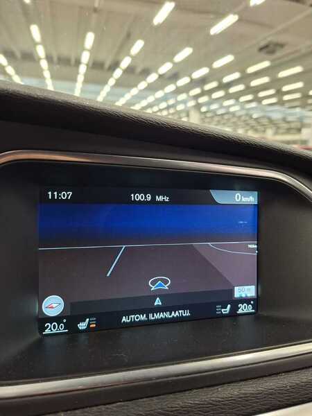 Volvo V40 Cross Country vaihtoauto