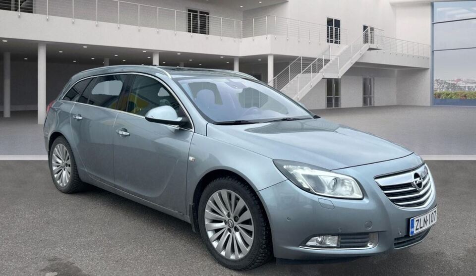 Opel Insignia vaihtoauto