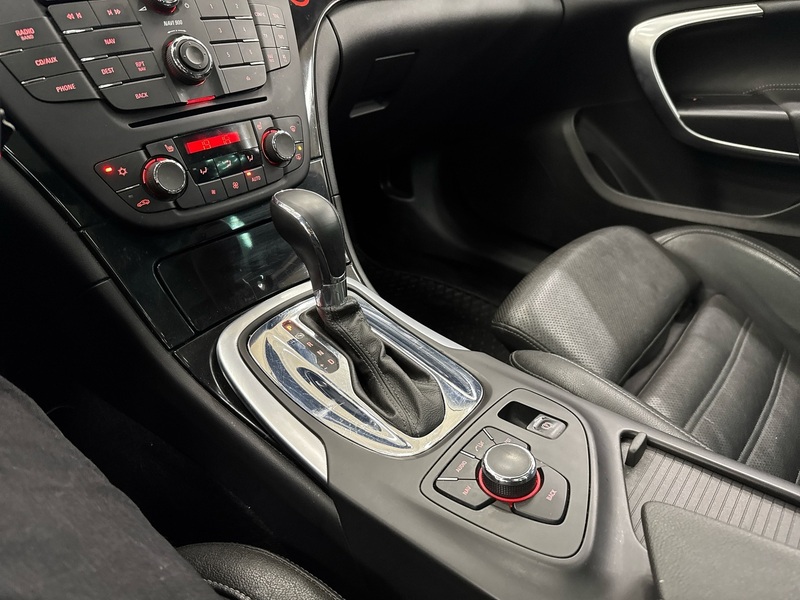 Opel Insignia vaihtoauto