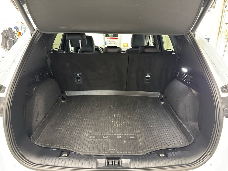 Ford Kuga vaihtoauto