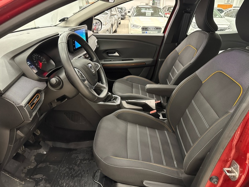 Dacia Sandero vaihtoauto