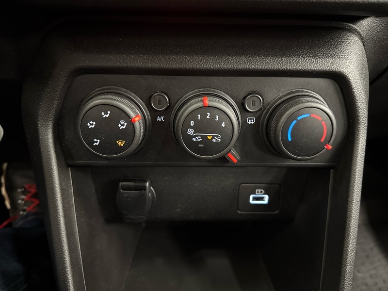 Dacia Sandero vaihtoauto