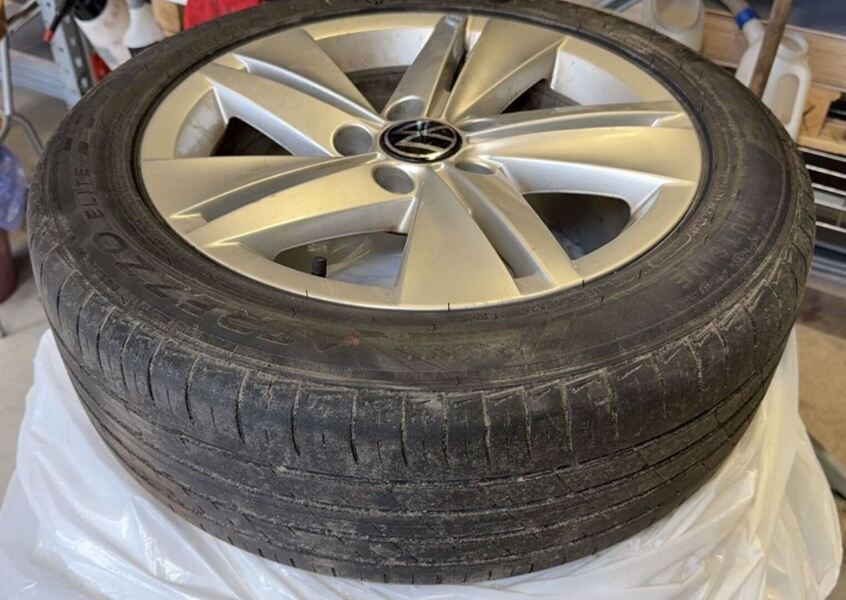 Volkswagen Golf vaihtoauto