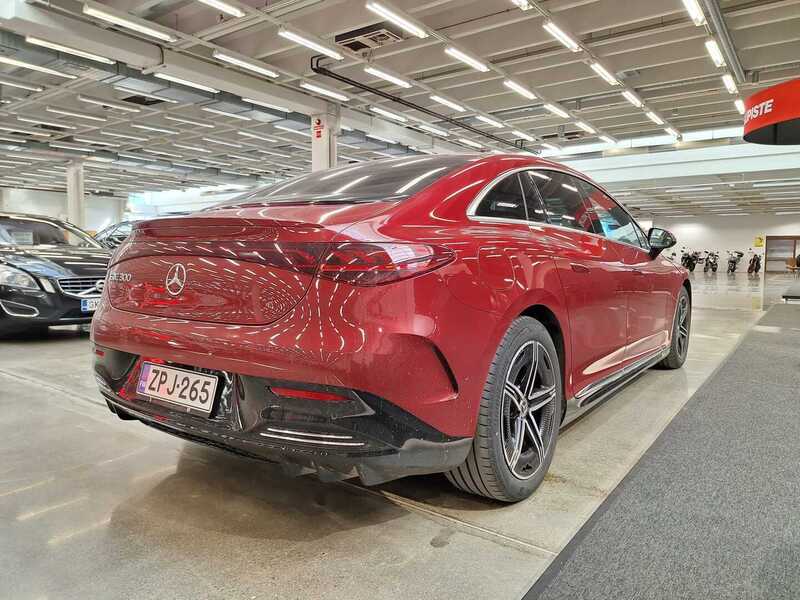 Mercedes-Benz EQE vaihtoauto
