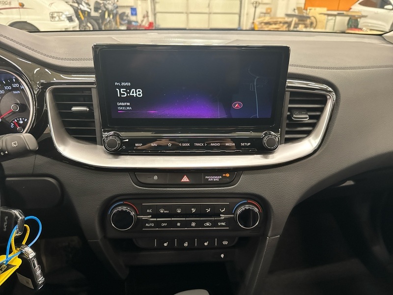Kia XCeed vaihtoauto