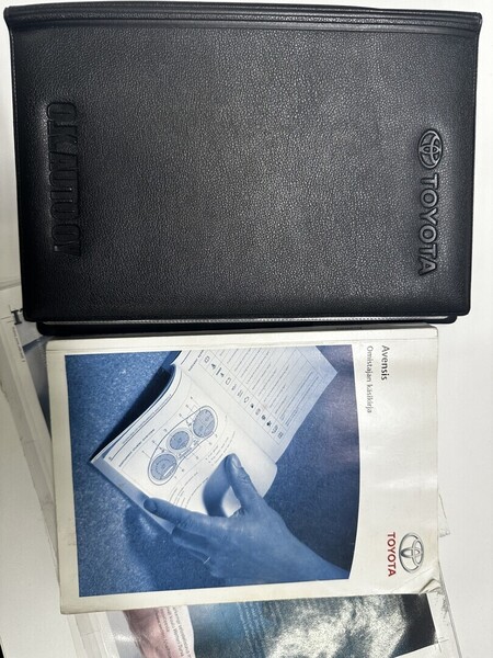 Toyota Avensis vaihtoauto